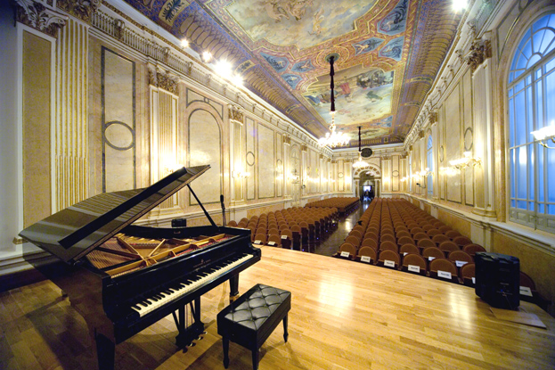 Sala Marí�a Cristina